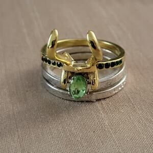 Size 7 Loki gold & silver two tone stacking rings